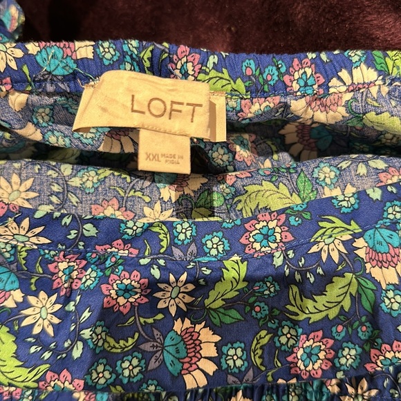 Beautiful Ann Taylor Loft summer dress - Picture 2 of 5